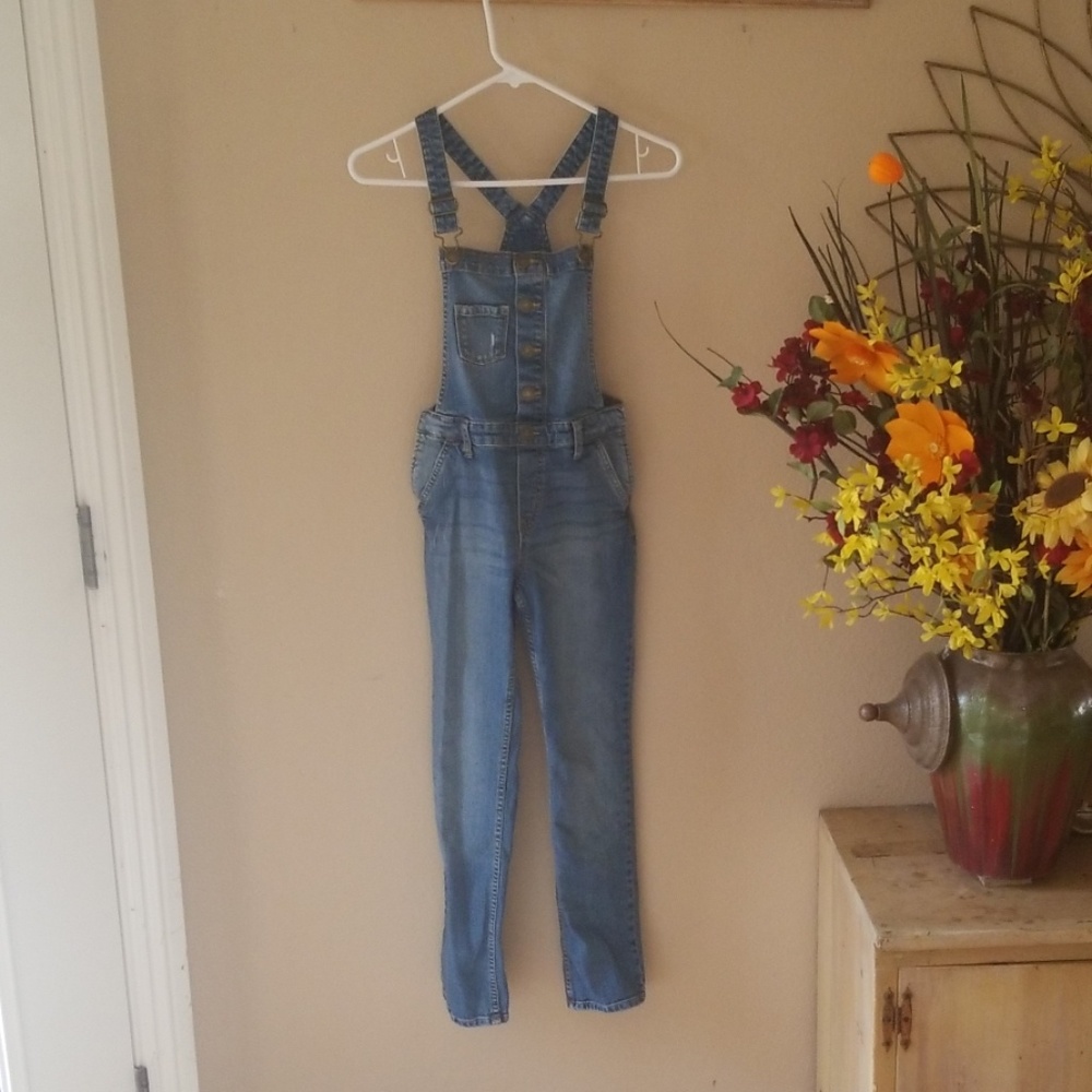Gap kids overall